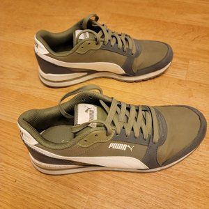 ST Runner v3 Men's Sneakers - Olive Green - Size 9